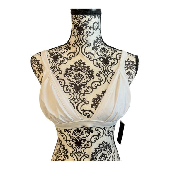 DISRUPTIVE YOUTH White Bikini Top - Picture 2 of 10